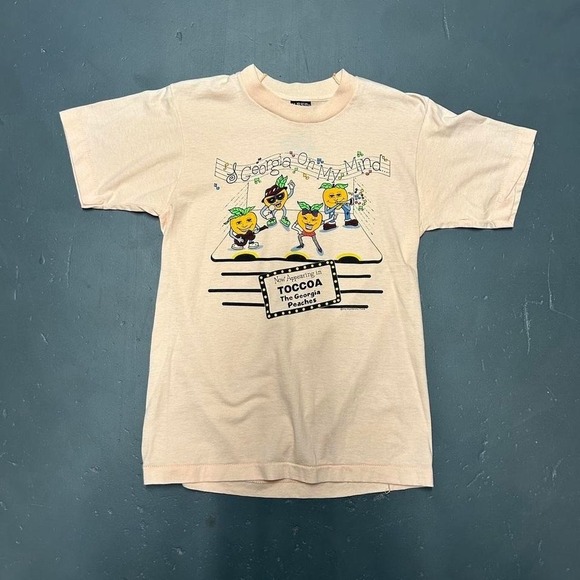 American Vintage Other - Vintage single stitch peach colored The Georgia peaches cartoon graphic Tshirt